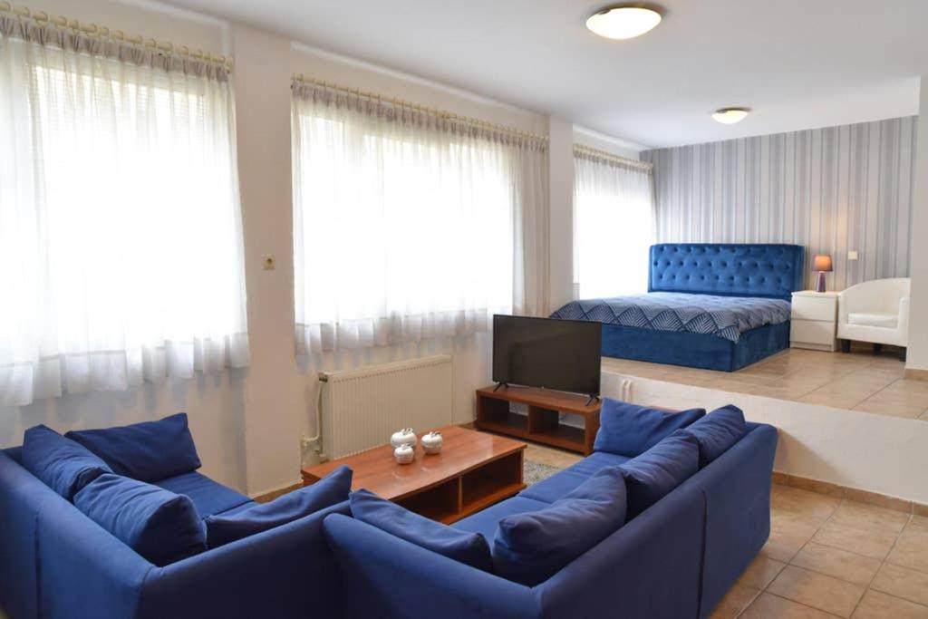 A Modern Bright Studio In The Center Of Castória Exterior foto