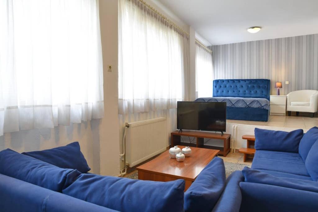 A Modern Bright Studio In The Center Of Castória Exterior foto