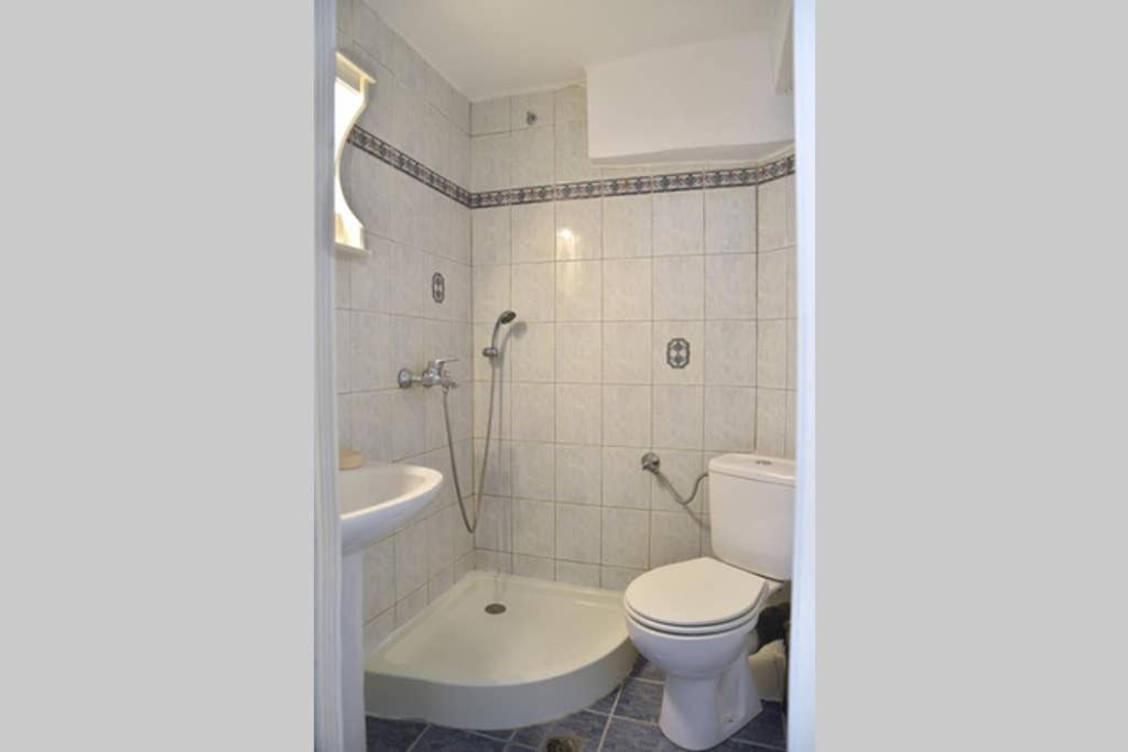 A Modern Bright Studio In The Center Of Castória Exterior foto